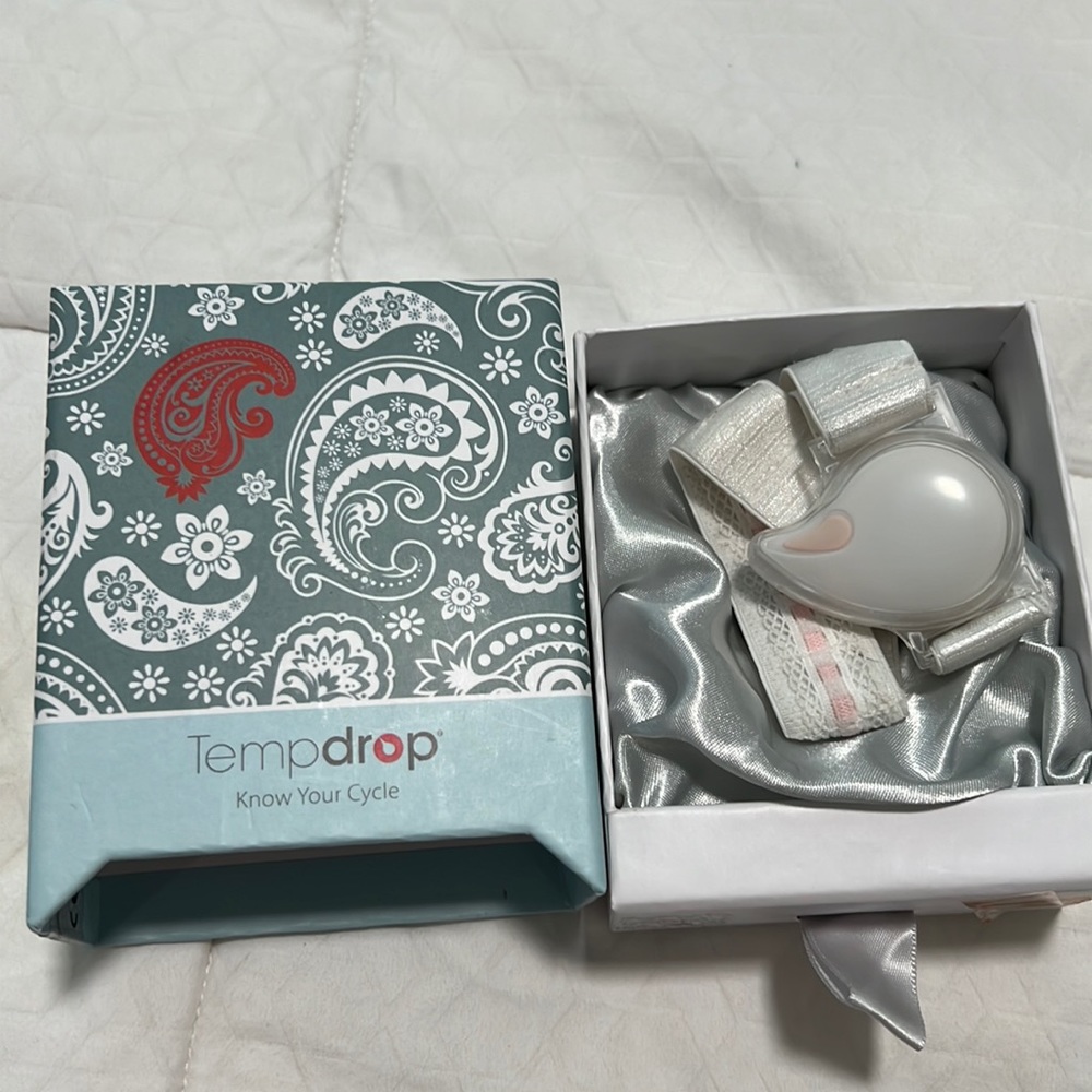 Tempdrop Basal Body Temperature Fertility Tracker